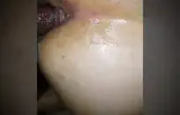 كبير الثدي وشم فاتنة في الملابس الداخلية الحمراء مارس الجنس على كام.