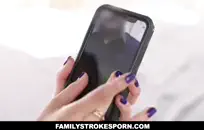 فتاة اللياقة البدنية مع الحمار كبيرة الملاعين لها الديك.