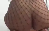 فتاتي تحبها عندما أقوم بوضعها على كسها.