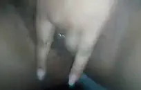 قصف الحمار الدهون في السيارة.