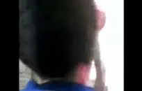 صور لرجال عراة على التوالي يتجولون في الاستحمام وصور من الرجال المستقيمين.