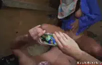 كبير tit شقراء ترانزيستور مارس الجنس من الصعب في الحمام.