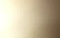 سميكة كبيرة الثدي امرأة في جوارب طويلة ضيقة يلعب مع نفسها.