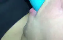 فتاة شابة مذهلة الثدي مارس الجنس من الصعب.