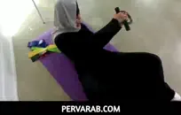 مفلس جبهة تحرير مورو الإسلامية مع شعر كس و كبير الثدي استمنى.