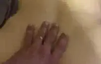 طرفة عين لطيف مع الهزات ديك صغيرة قبالة و cums.