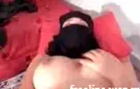 في سن المراهقة تمتص ديك في السيارة ويأخذ شاعر المليون.