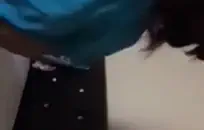 سمراء جبهة تحرير مورو الإسلامية مع كبير الثدي يحصل الخام مارس الجنس من قبل الشباب الديك.