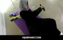 قرنية وقحة يحصل قصف بجد قبل أنها ضربات لي