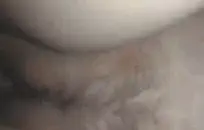 في سن المراهقة الملاعين نفسها مع الديك ضخمة و cums.