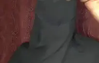 مارس الجنس في الفندق بينما والدي في المنزل.