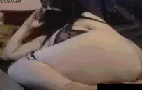 الهواة جبهة تحرير مورو الإسلامية في اللباس الأسود والكعب يحصل شاعر المليون ونائب الرئيس مغطاة.