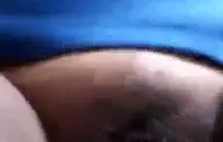 في سن المراهقة مع كبير الثدي الطبيعية تمتص صاحب الديك.