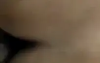 آلة الجنس في بوسها والفم.