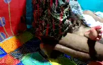 صديقة تعطيني وقتًا عصيبًا.