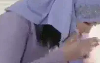 زوجتي تلعب مع قضيبي بعد الاستحمام.