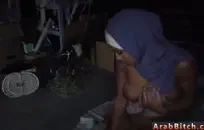 أنا أحب عندما يكون ديك أبي في مؤخرتي.